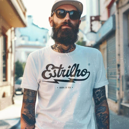 Tshirt Branca com Logotipo Preto - Estrilho-Estrilho