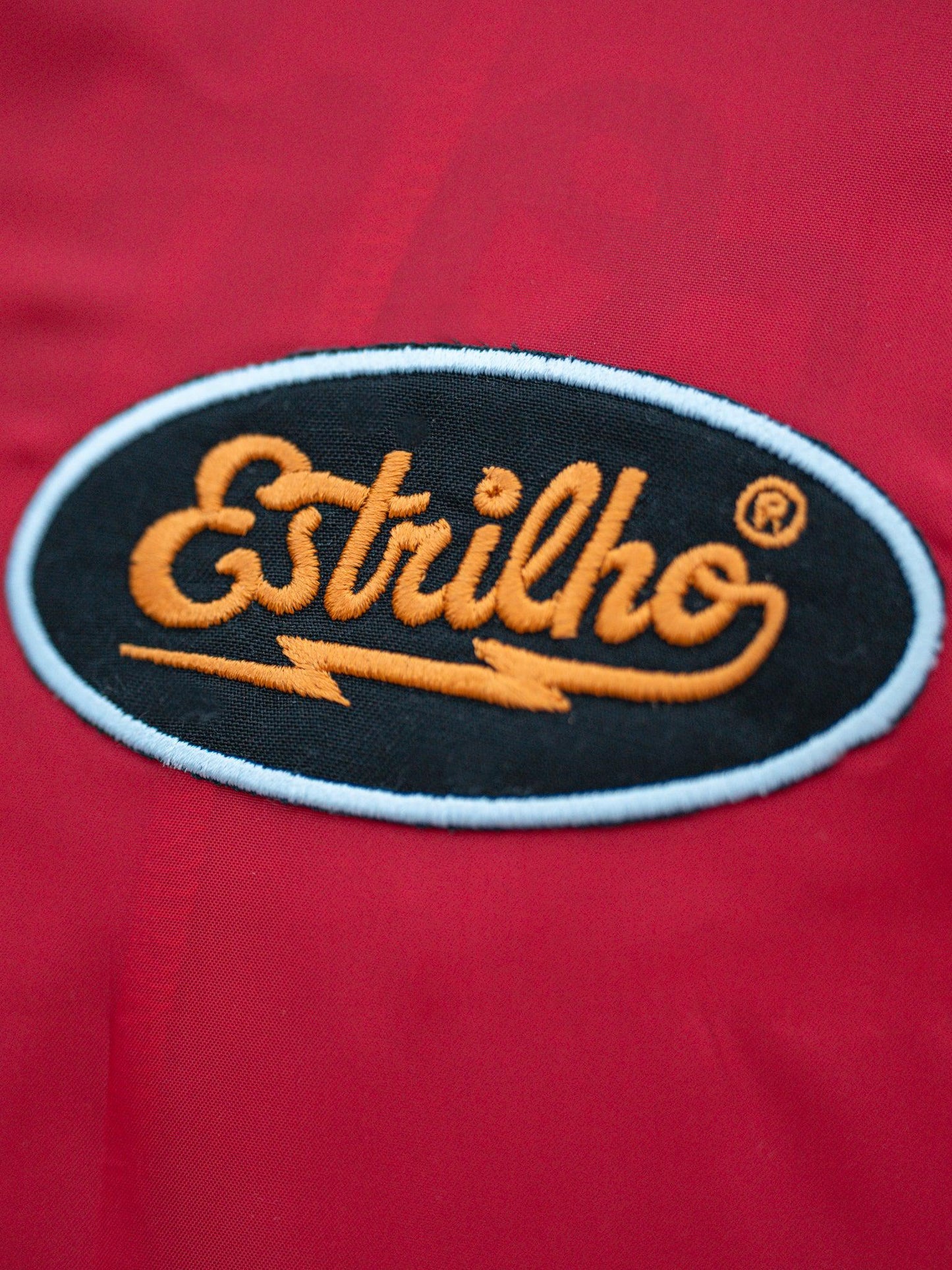 Bomber Vermelho com Logotipo Bordado - Estrilho-Estrilho