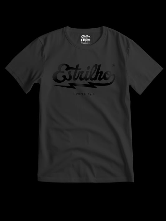 Tshirt Preta com Logotipo Preto - Estrilho